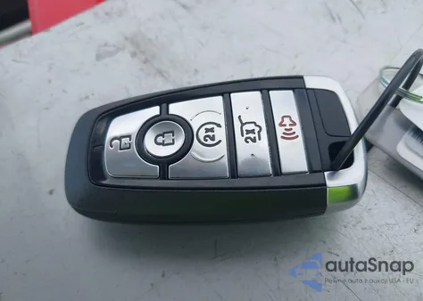 2025 Ford Expedition Active z USA, uszkodzony, nr VIN 1FMJU1H83SEA29809